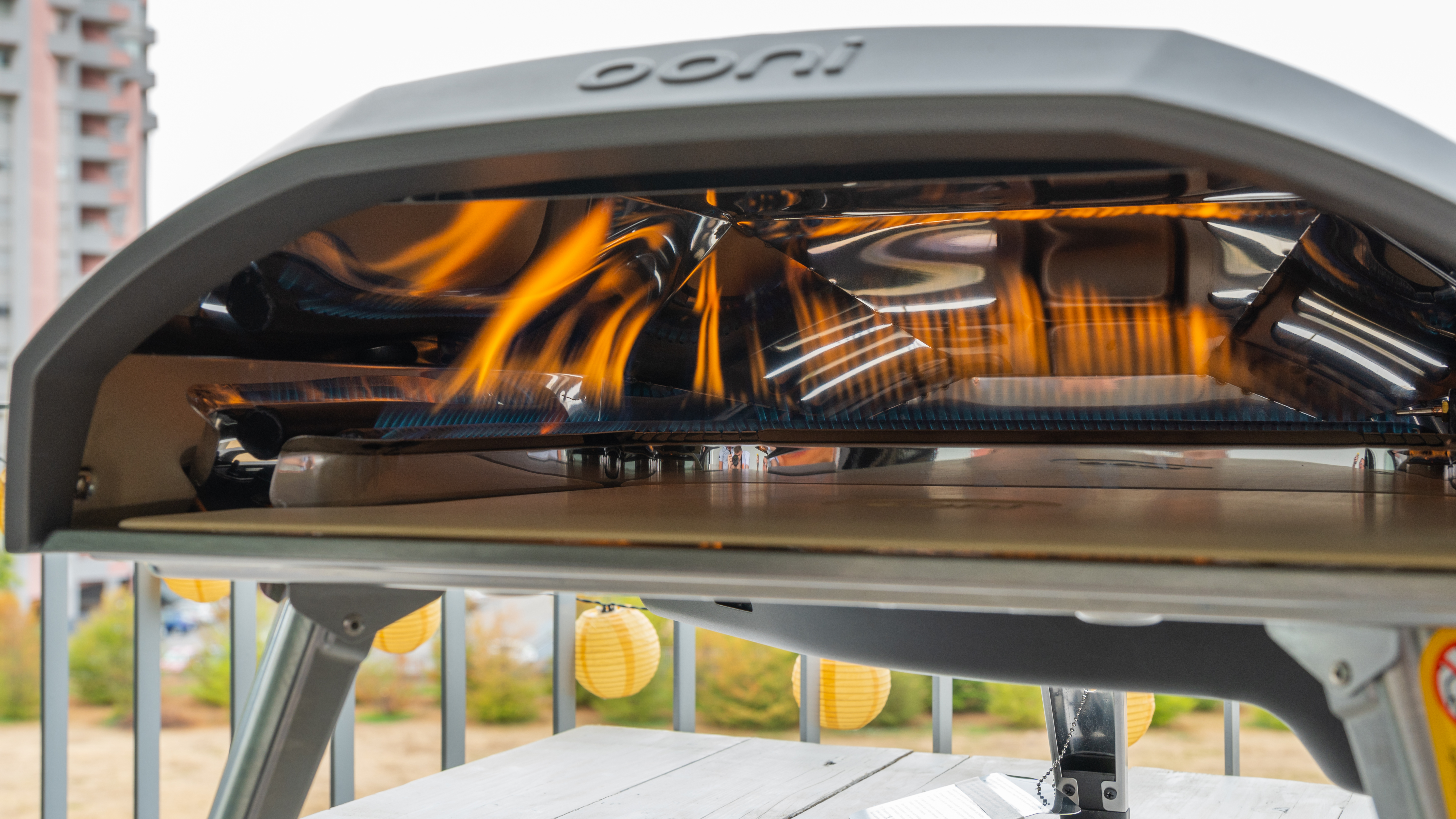 Ooni Forno Koda16 Acceso